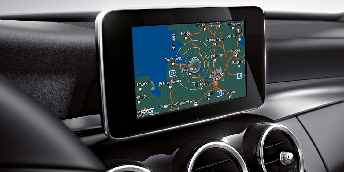 Mercedes Garmin Map Pilot Alternative Route / POIs und