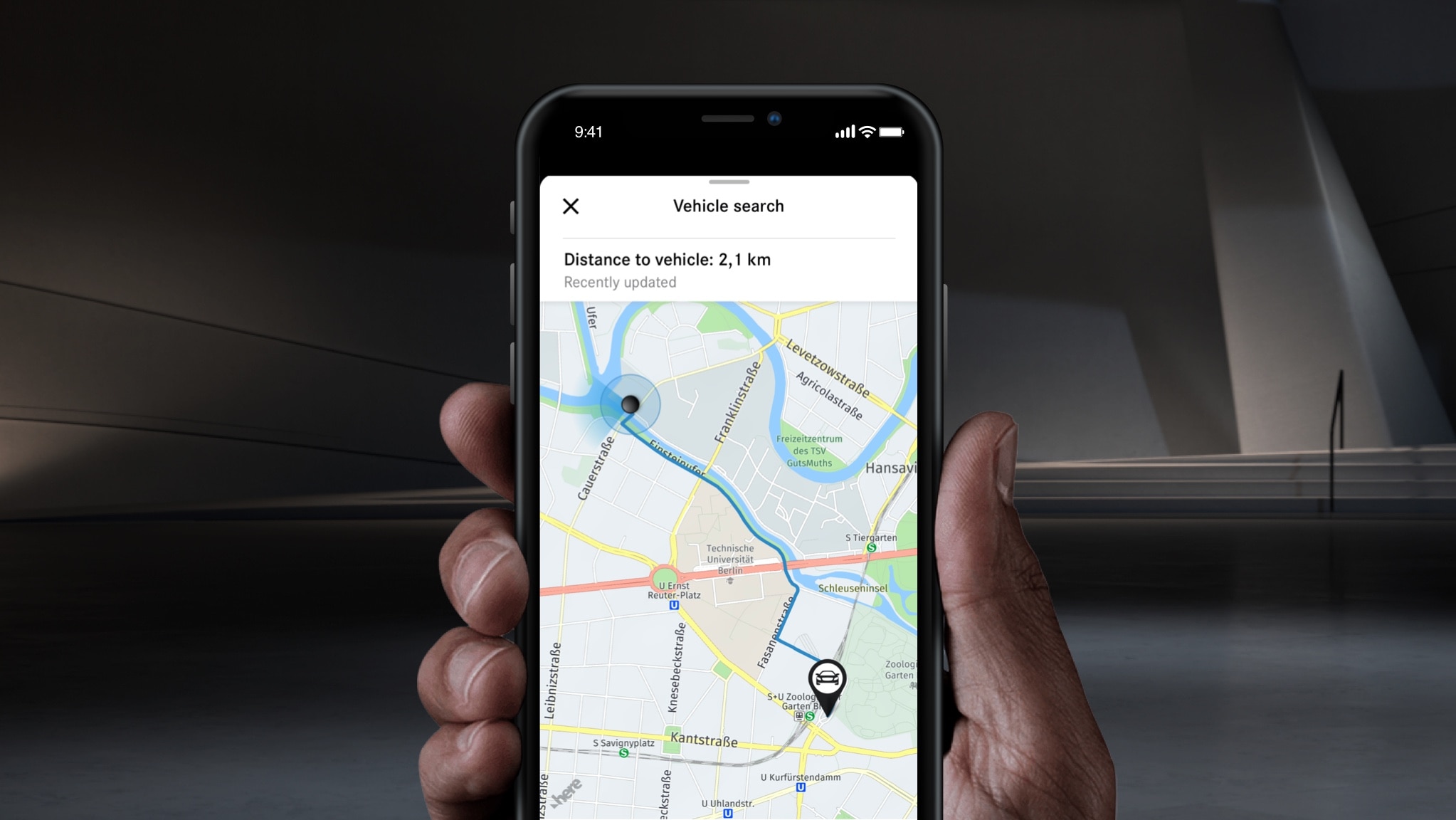 Esta app portuguesa gratuita encontra lugares livres para estacionar o carro